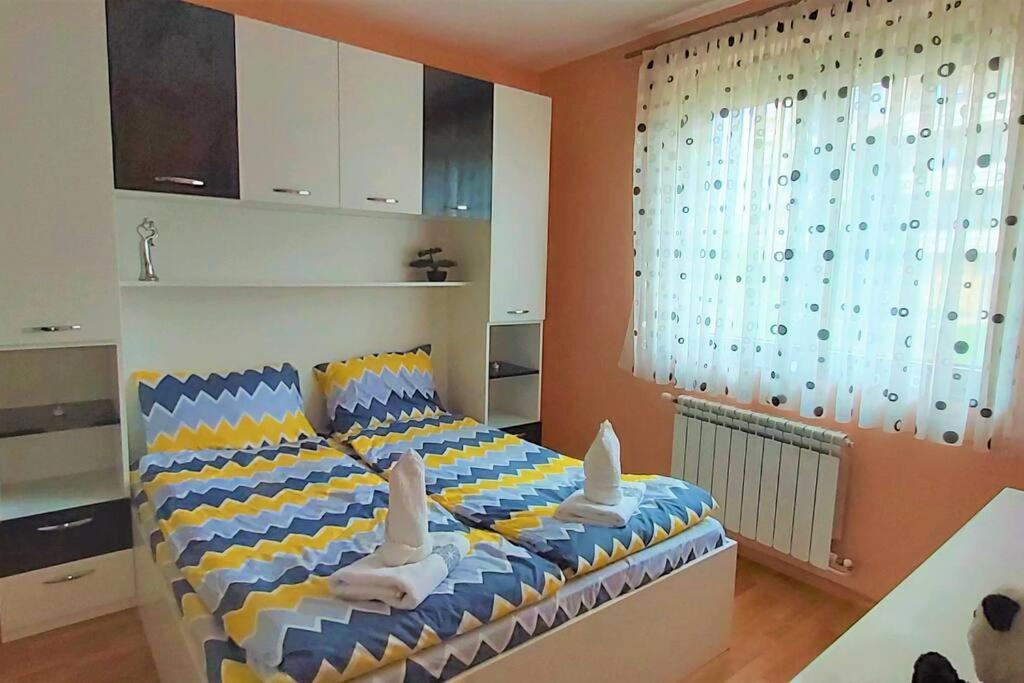 Mia'S Apartment, Stylish One Bedroom Suite Szófia Kültér fotó