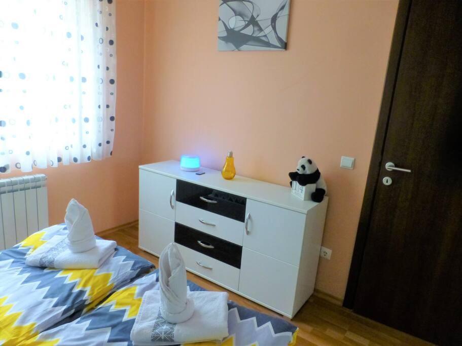Mia'S Apartment, Stylish One Bedroom Suite Szófia Kültér fotó