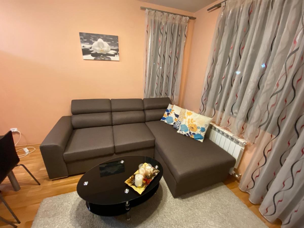 Mia'S Apartment, Stylish One Bedroom Suite Szófia Kültér fotó